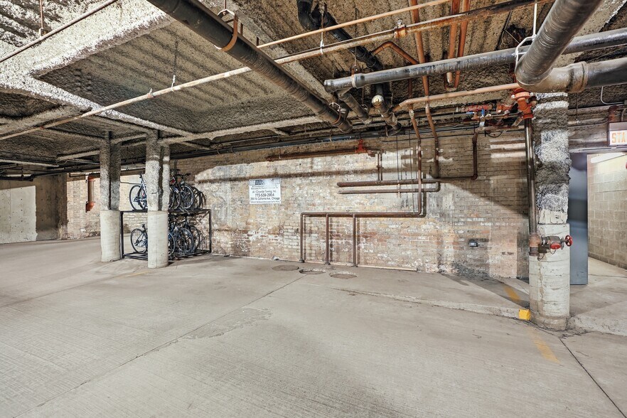 More Photos Of , Chicago Office For Sale