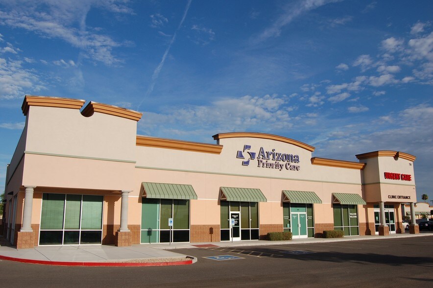 More Photos Of 736 N McQueen Rd, Gilbert Health Club For Lease