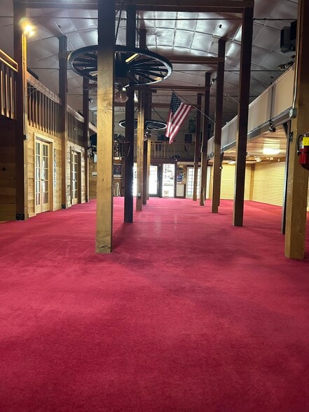 More Photos Of 920 S Chapman St, Greensboro Storefront For Sale