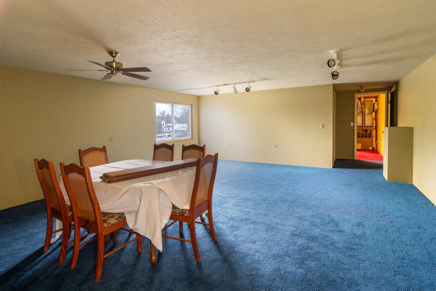 More Photos Of 219 E Main St, Bannister General Retail For Sale