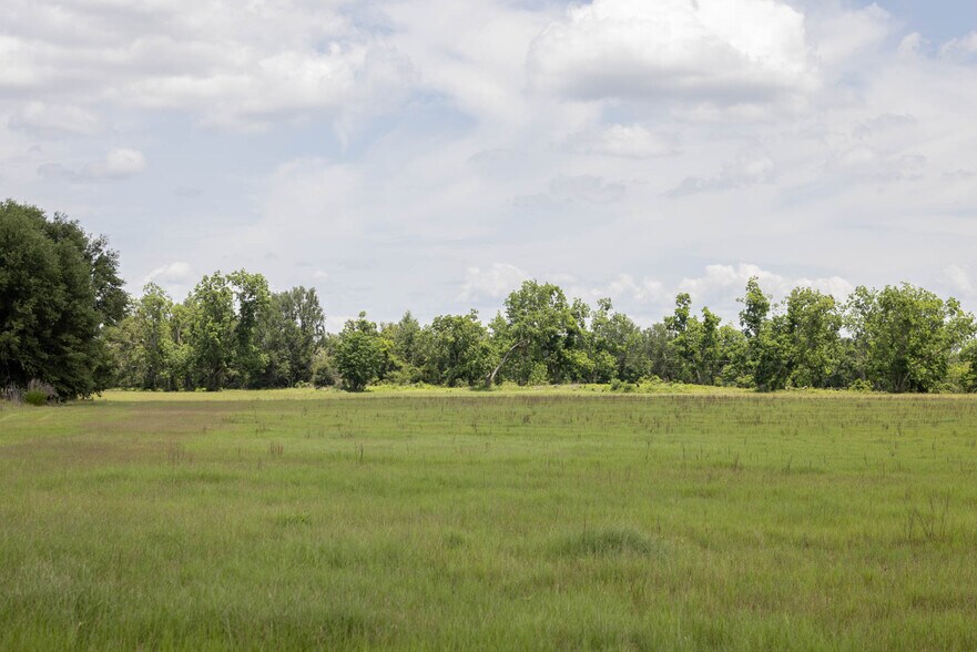 More Photos Of 000 US Highway 90, Live Oak Land For Sale