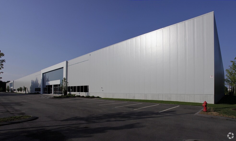More Photos Of 220 O'Connell Way, East Taunton Warehouse For Lease