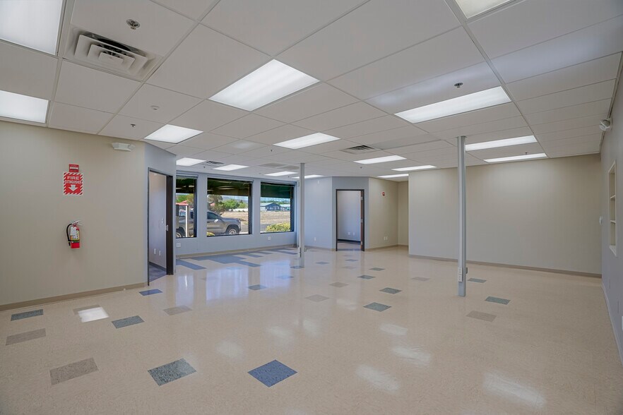 More Photos Of 8128 E 69 Hwy, Prescott Valley Office For Lease