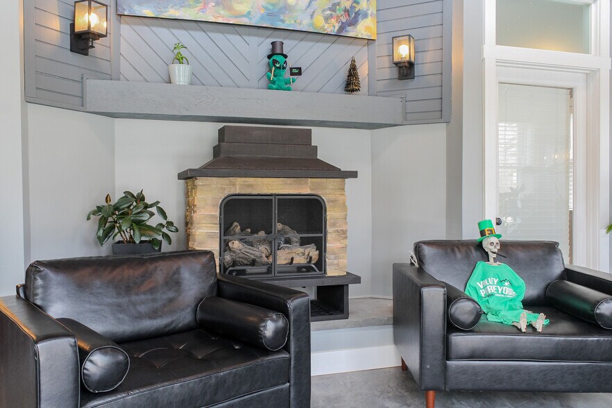 More Photos Of 185 Main St, Cornish Freestanding For Sale