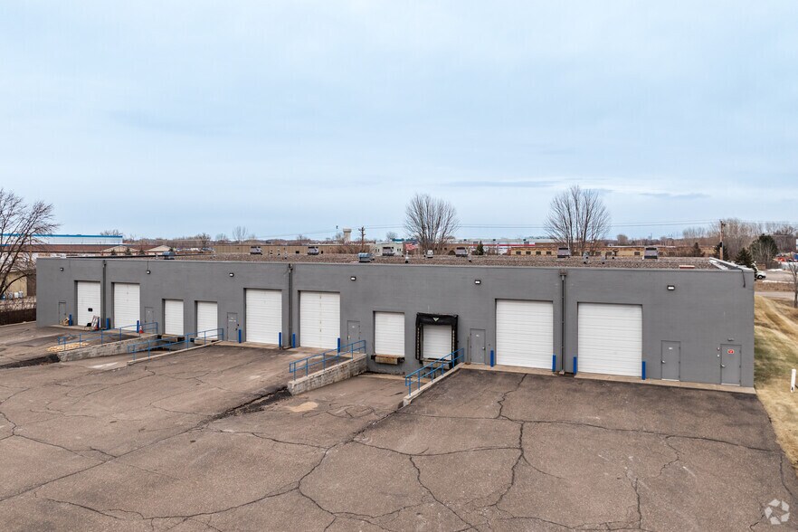 More Photos Of 6845 20th Ave, Centerville Industrial For Lease