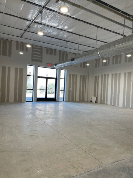 More Photos Of 12705 W State Highway 29, Liberty Hill Storefront For Lease