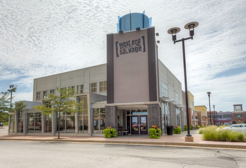 More Photos Of 5465 George M Mills Civic Pky, West Des Moines Unknown For Lease