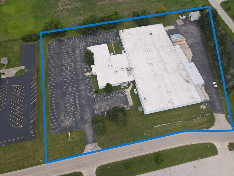 More Photos Of 325 Carr Dr, Brookville Warehouse For Sale