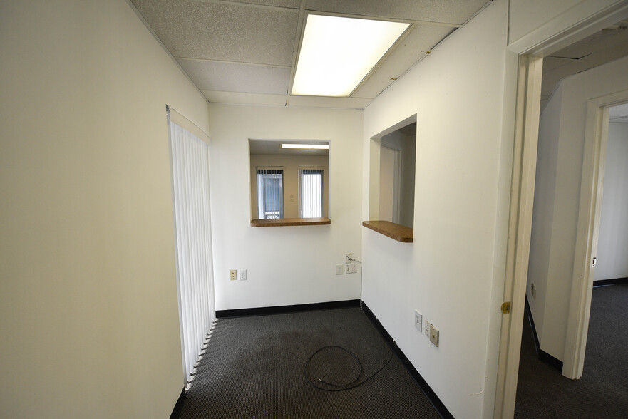More Photos Of 1200 N Central Ave, Kissimmee Office For Lease