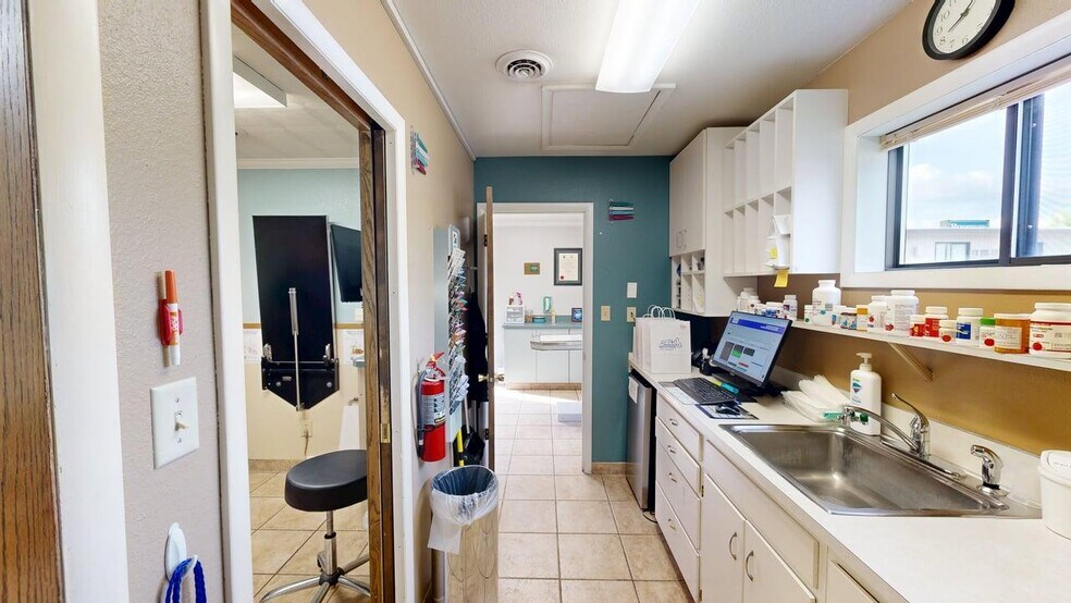 More Photos Of 1321 N 27th St, Billings Medical For Sale