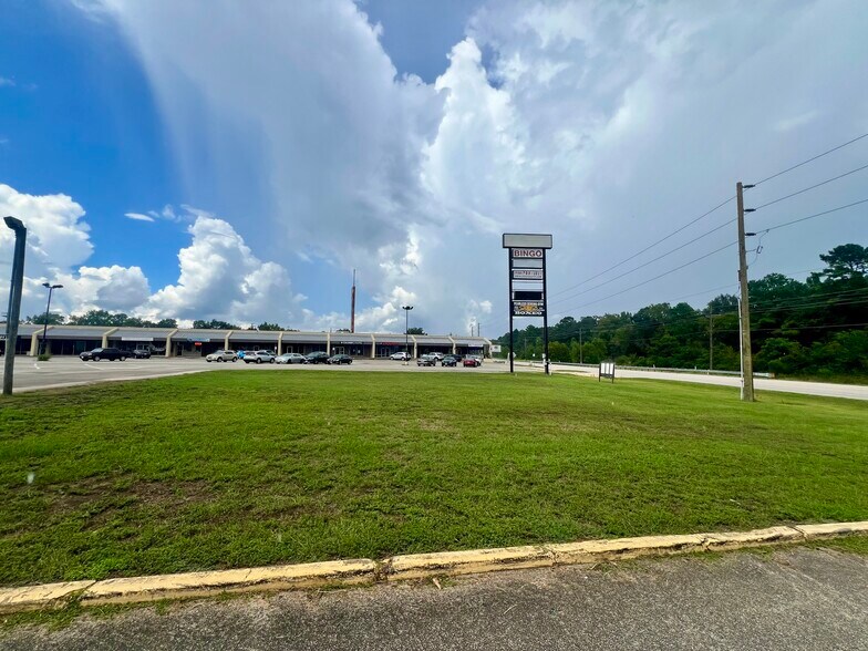 Primary Photo Of TBD S Frazier Street, Conroe Land For Sale