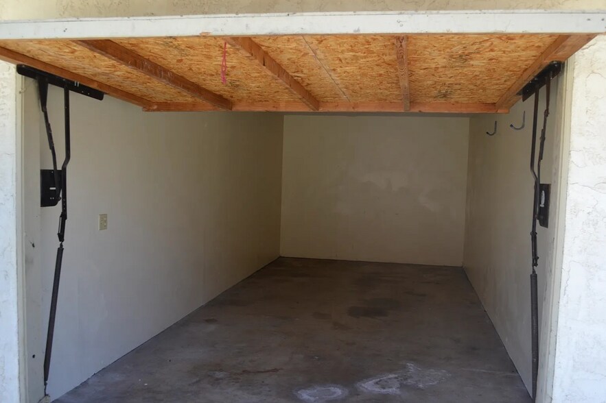 More Photos Of 1150 11th St, Imperial Beach Apartments For Sale