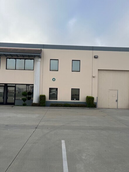 More Photos Of 11135 E Rush St, South El Monte Manufacturing For Lease