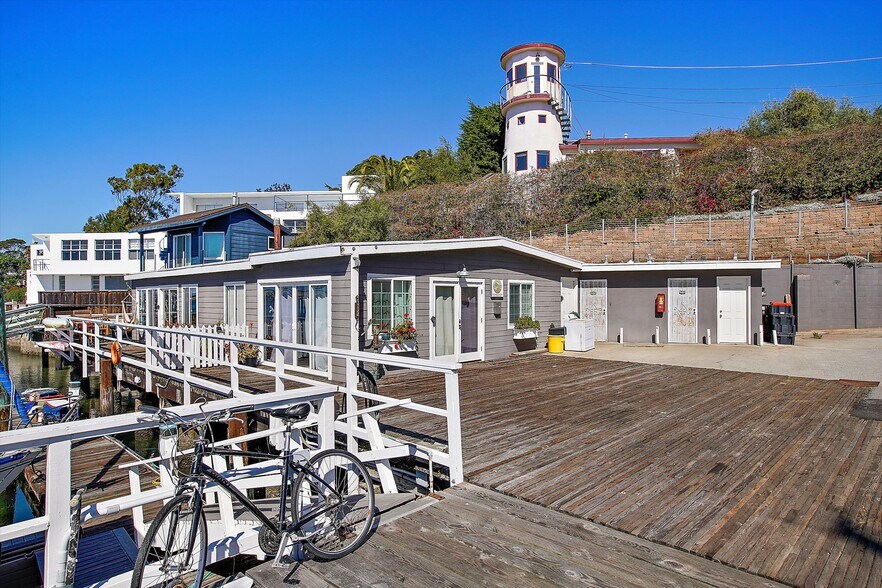 More Photos Of 201 Main St, Morro Bay Marina For Sale