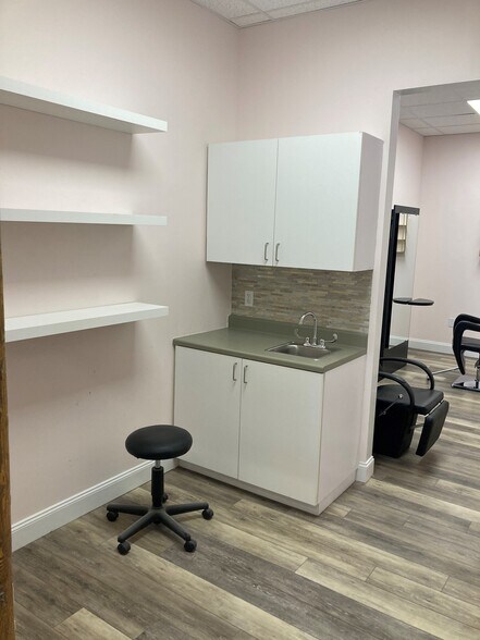 More Photos Of 651 Orchard St, New Bedford Loft Creative Space For Lease