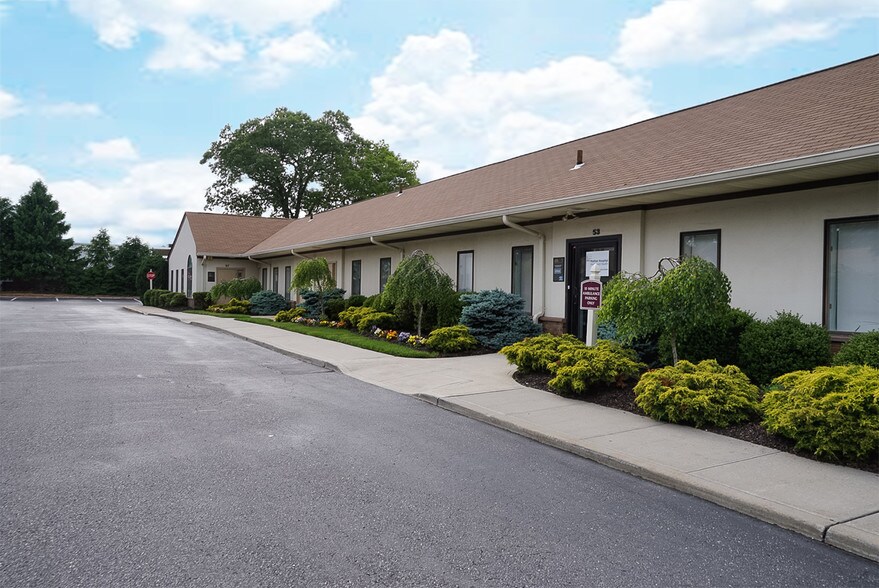 More Photos Of 5225 Nesconset Hwy, Port Jefferson Station Medical For Lease