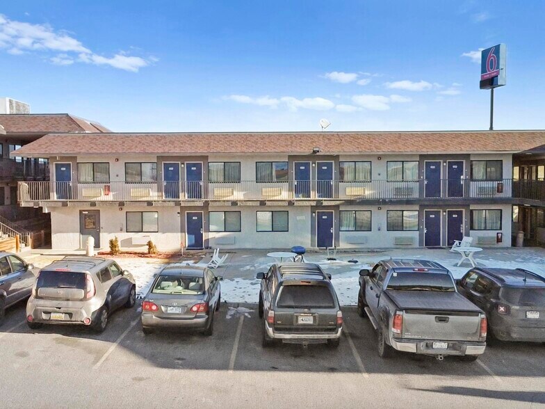 More Photos Of 1150 Wilkins Cir, Casper Hotel For Sale