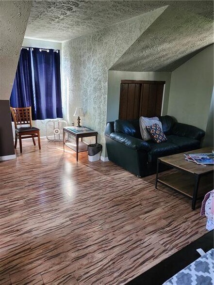 More Photos Of 2827 California Ave, Pittsburgh Storefront Retail Residential For Sale