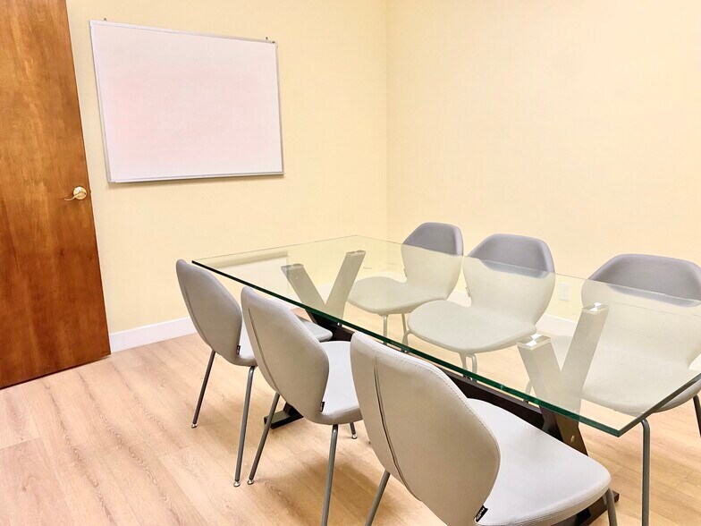 More Photos Of 2677 Zoe Ave, Huntington Park Loft Creative Space For Lease