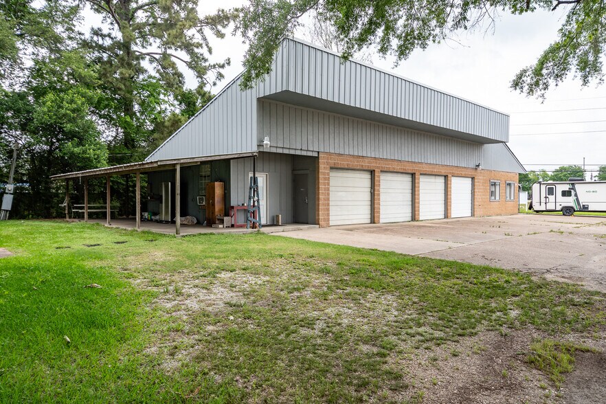 More Photos Of 24919 FM 2100 Rd, Huffman Land For Sale