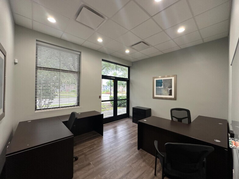 More Photos Of 952 International Pky, Lake Mary Office Residential For Lease
