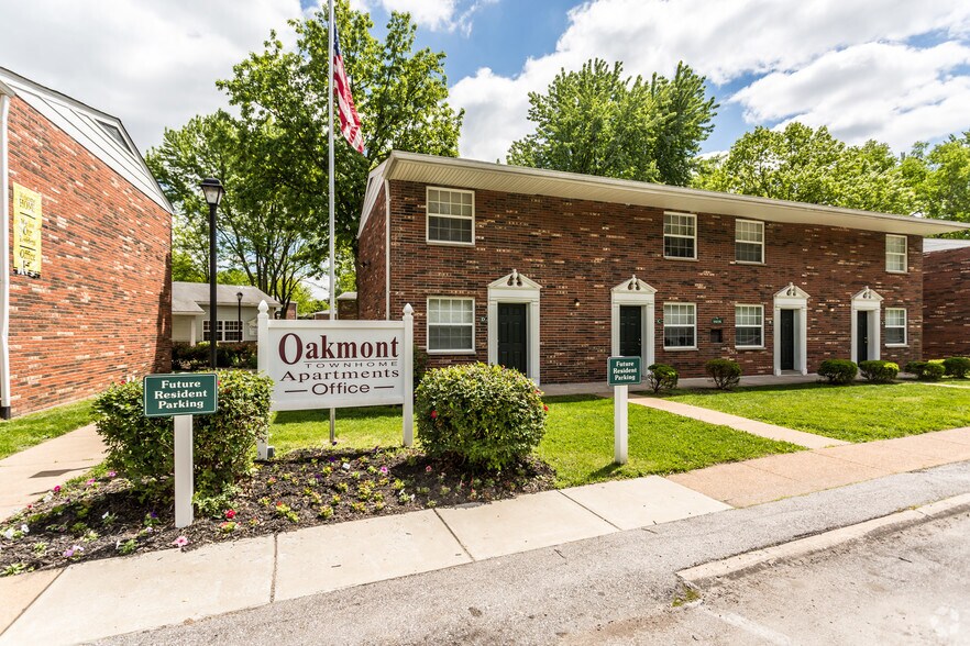 Primary Photo Of 1624 Northwinds Estates Dr, Saint Louis Apartments For Sale