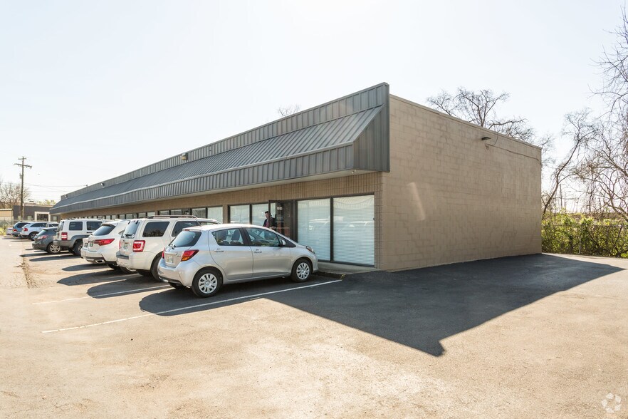 More Photos Of 2517 Eugenia Ave, Nashville Warehouse For Lease