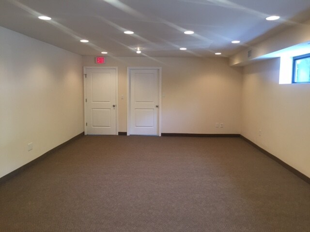 More Photos Of 205 Smithtown Blvd, Nesconset Office For Sale