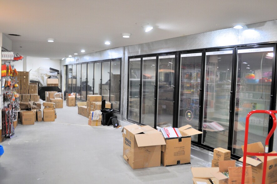 More Photos Of 130 E 2nd St, Calexico Storefront Retail Office For Sale