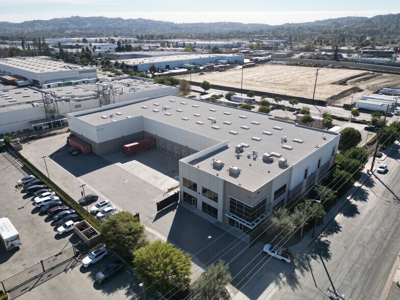 More Photos Of 428 S 9th Ave, City Of Industry Warehouse For Lease