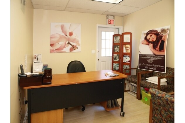 More Photos Of 800 Wyckoff Ave, Wyckoff Office For Sale