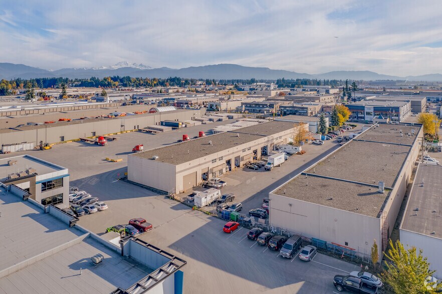 More Photos Of 30991 Peardonville Rd, Abbotsford Warehouse For Lease