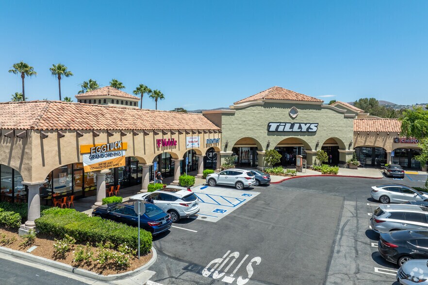 Primary Photo Of 8020-8100 E Santa Ana Canyon Rd, Anaheim Hills Unknown For Lease