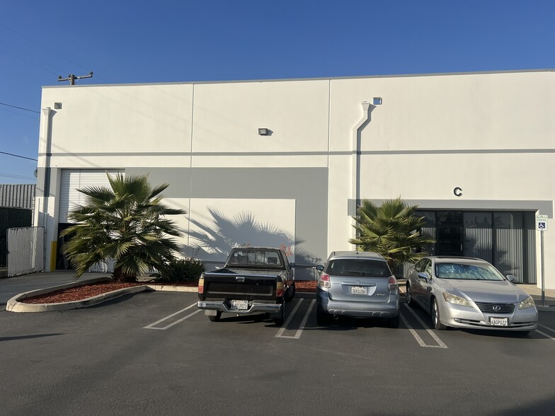 Primary Photo Of 16927 S Main St, Gardena Manufacturing For Lease