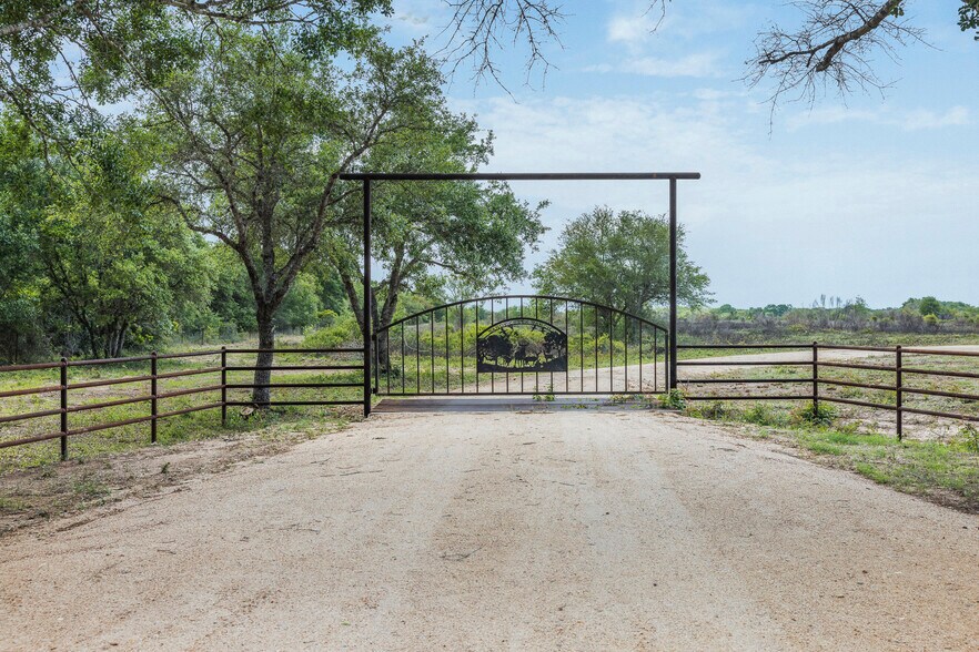 Primary Photo Of CR 19, Hallettsville Land For Sale