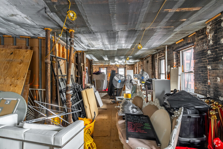 More Photos Of 177 Spring St, New York Apartments For Sale