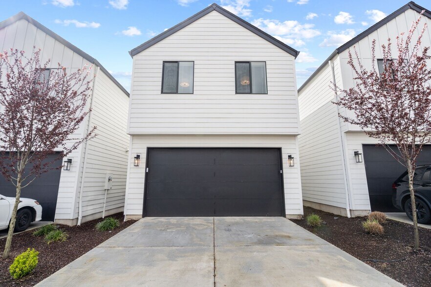 More Photos Of 16306 NE 20th St, Vancouver Multifamily For Sale