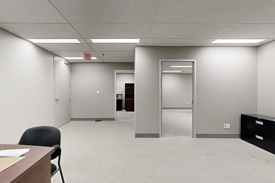 More Photos Of 45 Sheppard Ave E, Toronto Unknown For Lease