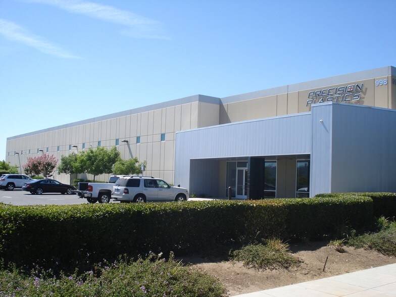 More Photos Of 998 N Temperance Ave, Clovis Manufacturing For Sale