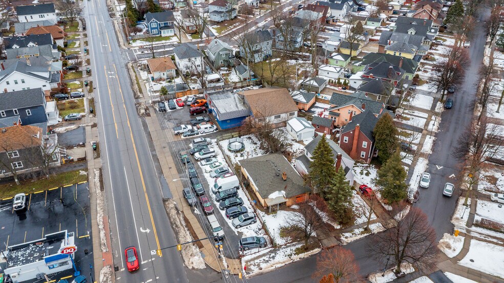 More Photos Of 252 Kenmore Ave, Buffalo Auto Repair For Sale