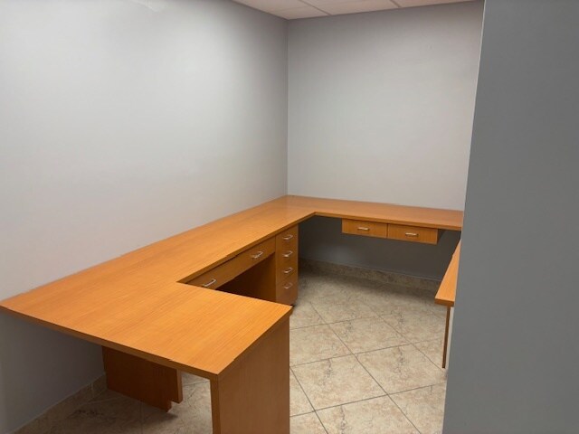 More Photos Of 2021 E Commercial Blvd, Fort Lauderdale Medical For Lease