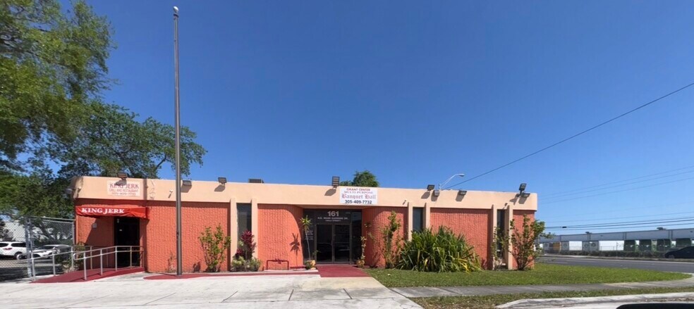 Primary Photo Of 161 NE 183rd St, Miami Medical For Sale