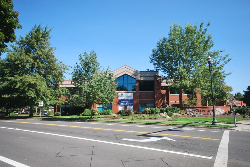 More Photos Of 4780 Village Plaza Loop, Eugene Medical For Lease