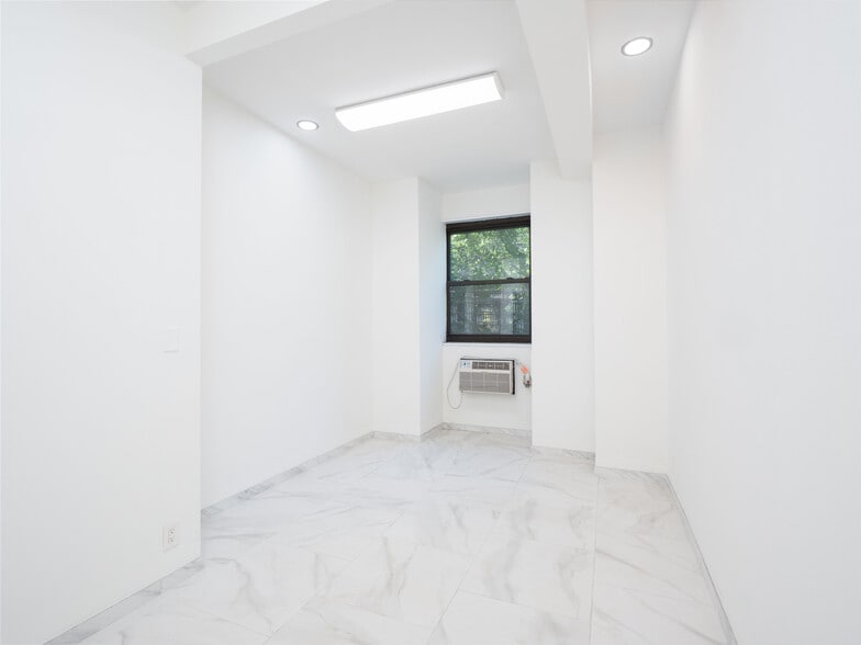 More Photos Of 140 West End Ave, New York Apartments For Sale