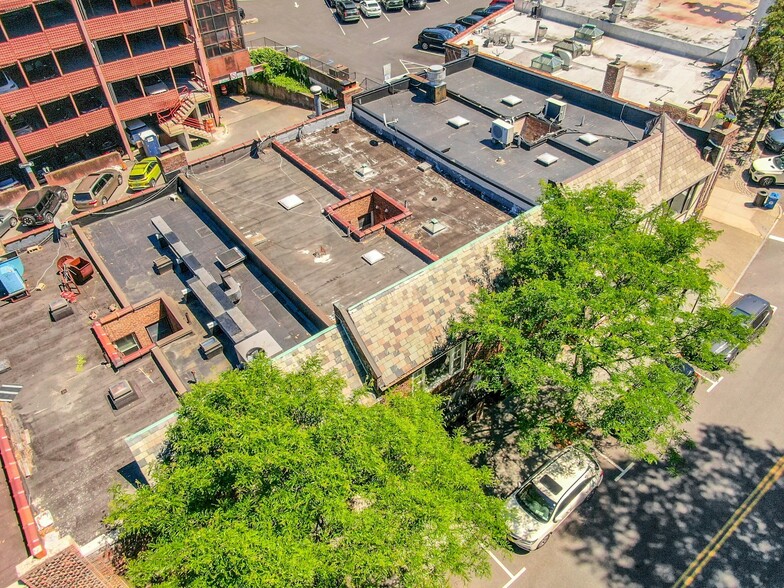 More Photos Of 52 Garth Rd, Scarsdale Storefront Retail Residential For Sale