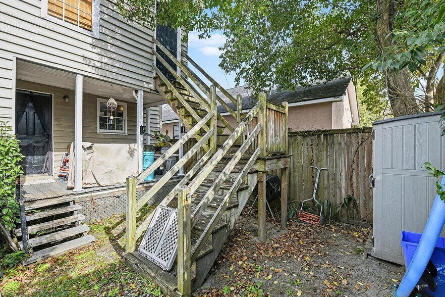 More Photos Of 81 Simons St, Charleston Apartments For Sale