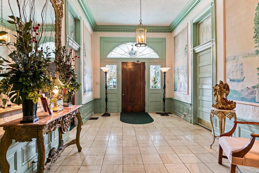 More Photos Of 426 W Church St, Swainsboro Hospitality For Sale