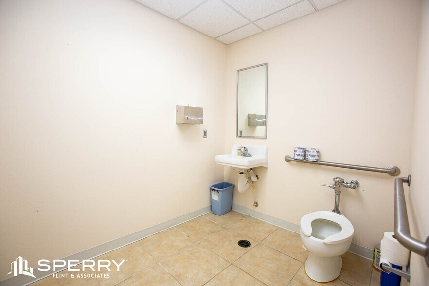 More Photos Of 3000 N Wickham Rd, Melbourne Office For Lease