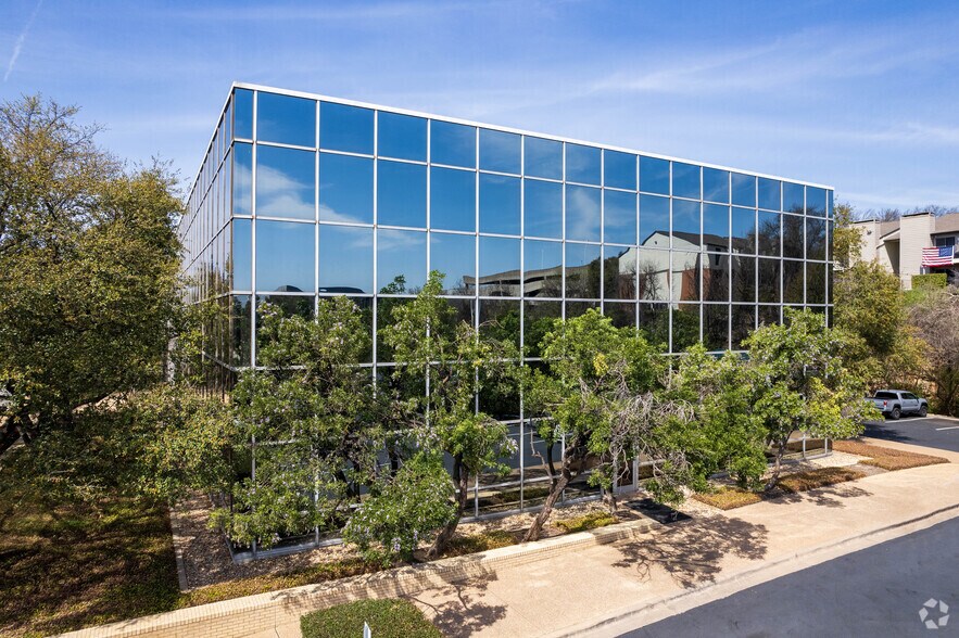 More Photos Of 3508 Far West Blvd, Austin Office For Lease