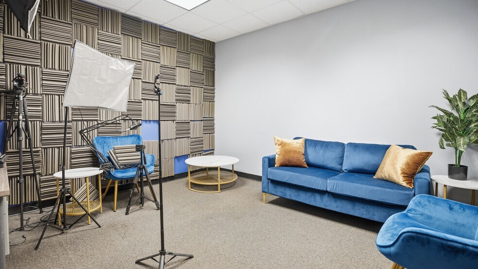 More Photos Of 450 Sunrise Hwy, Rockville Centre Office Residential For Sale
